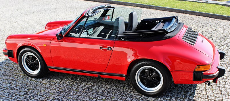 1986 Porsche 911 Carrera 3.2 Cabriolet